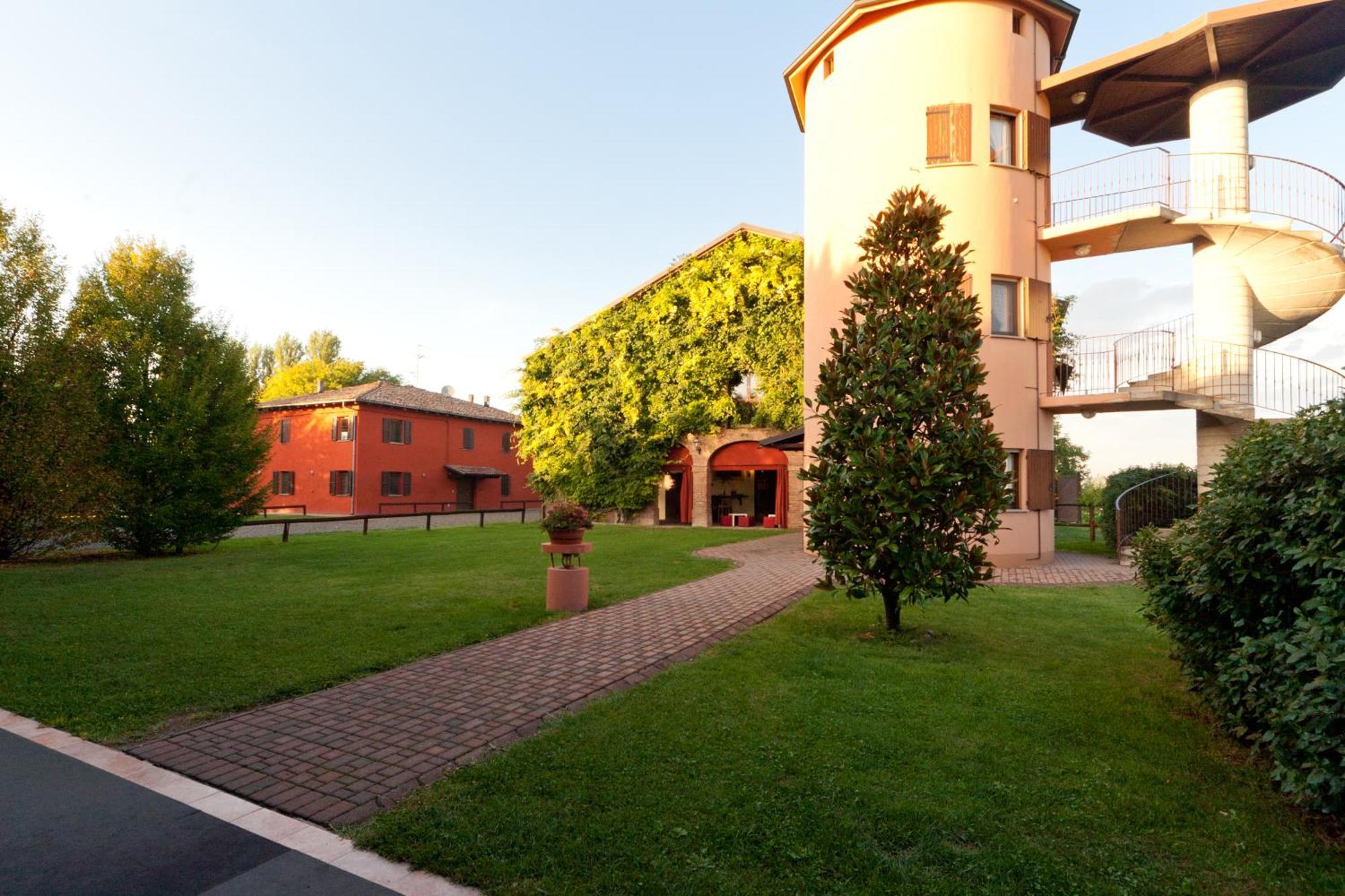 Agriturismo La Lupa Madonna della Provvidenza Экстерьер фото